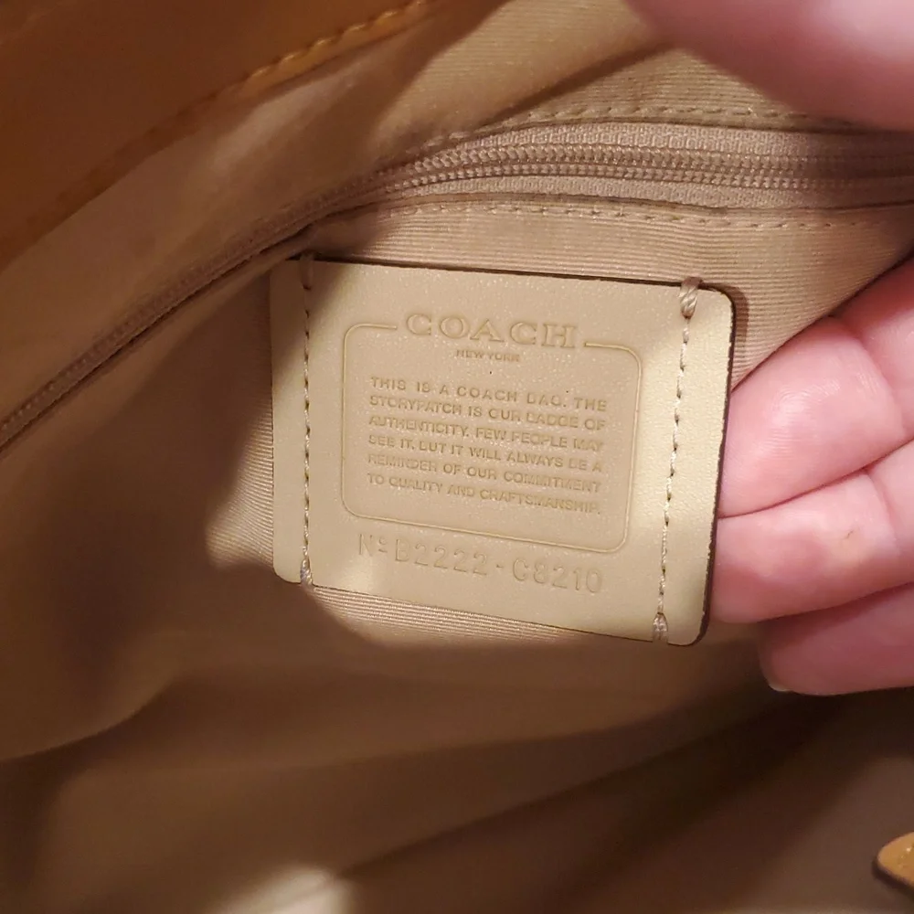 Like NEW Coach Belted Colorblock Lane Carryall Bag - Picture 12 of 13